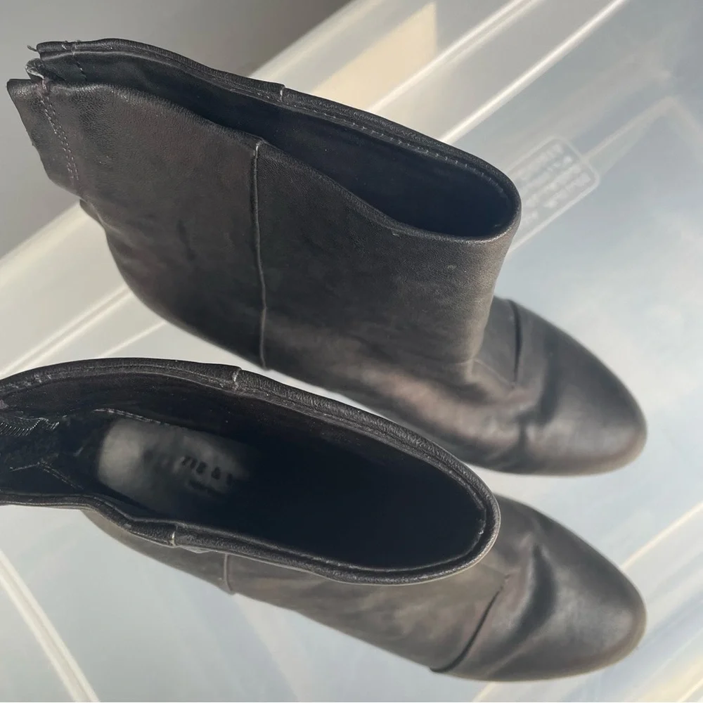 Rag & Bone Classic Newbury black leather ankle boots